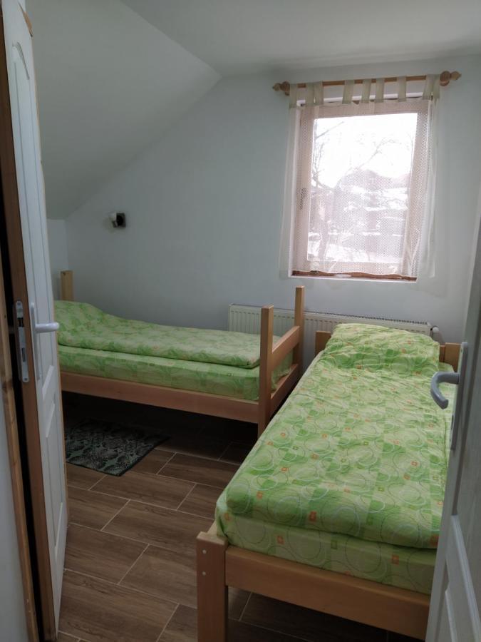 Domacinstvo Kod Gere Panzió Crni Vrh Kültér fotó